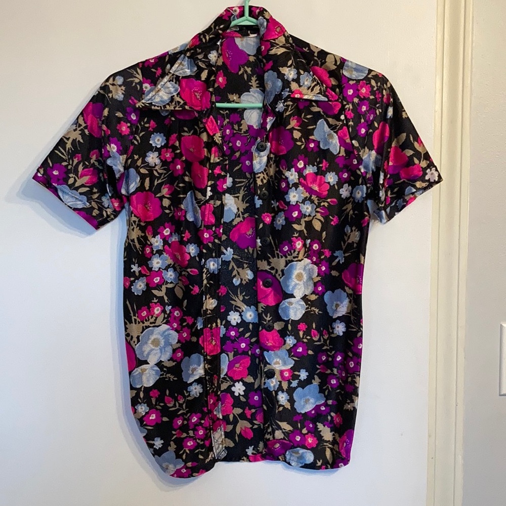 Vintage button up